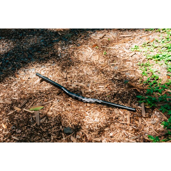 Funn Speedrun 31,8x680mm Lenker 20mm Blast Black